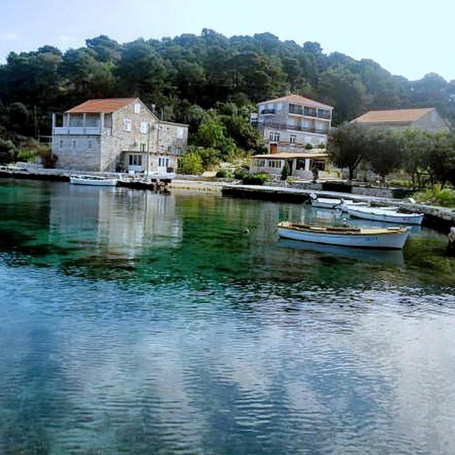 Guest House Kiko Pomena Bagian luar foto