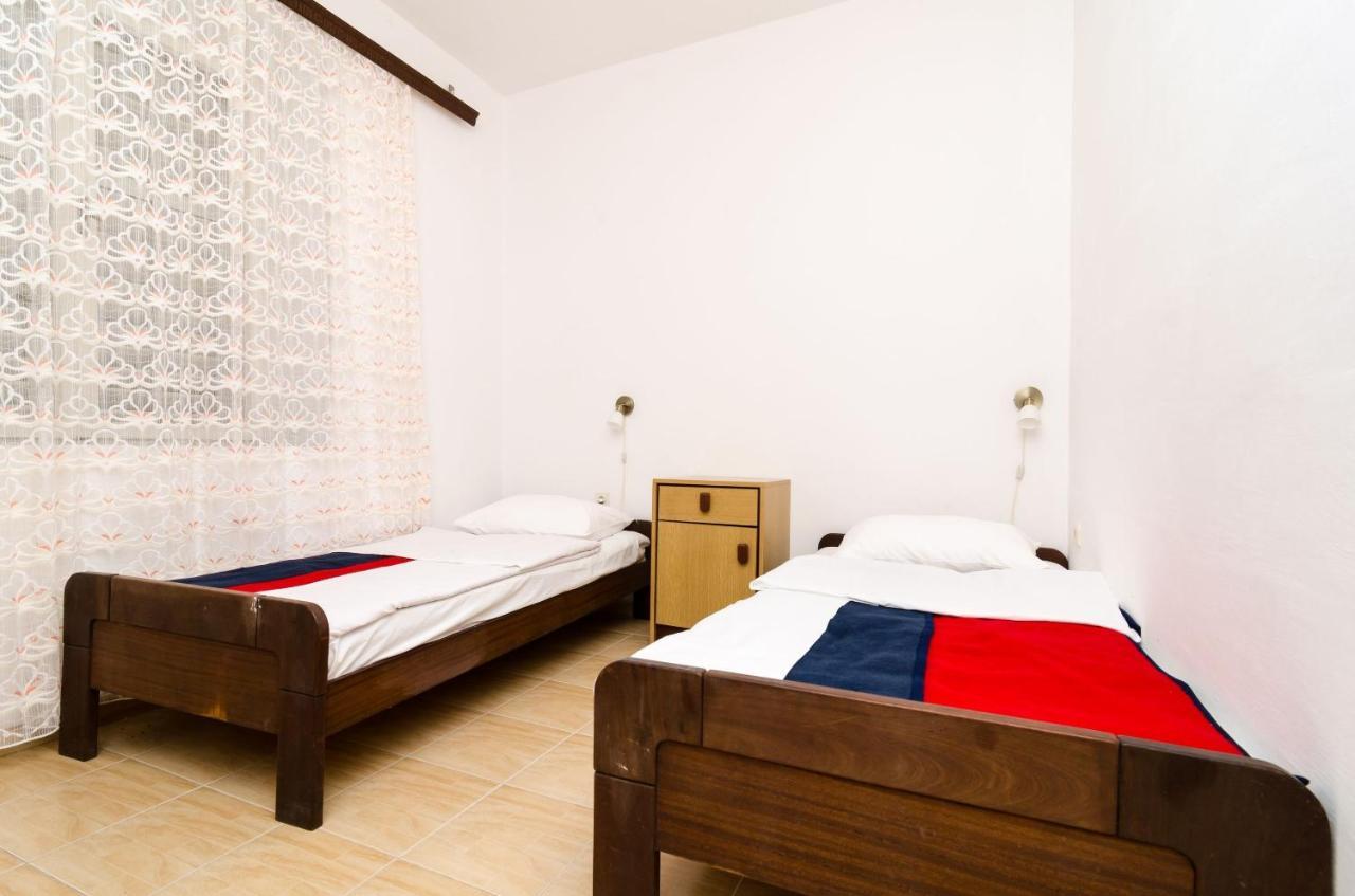 Guest House Kiko Pomena Bagian luar foto