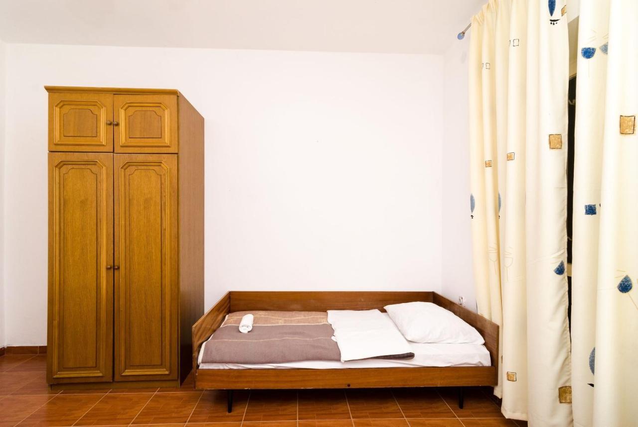 Guest House Kiko Pomena Ruang foto